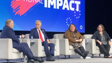  Hal Wolf, HIMSS president and CEO, CMS Administrator Dr. Mehmet Oz; Kimberly Brandt, COO and CMS deputy administrator; and Amy Gleason, administrator and senior advisor, DOGE and CMS.