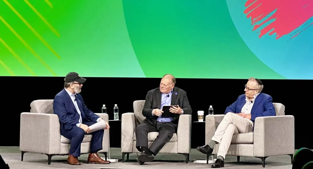 Gil Bashe of FINN Partners, Hal Wolf, president and CEO of HIMSS and Dr. Isaac Kohane of Harvard Medical School